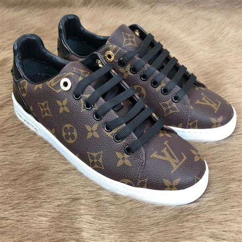 Louis Vuitton 34 in shoes